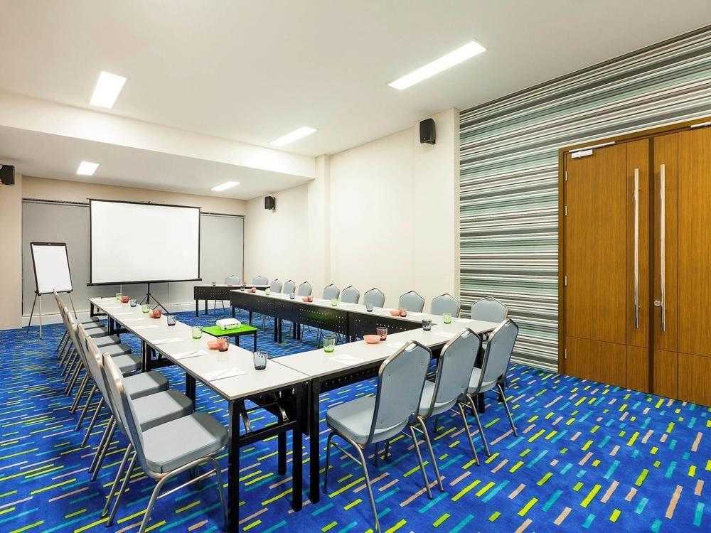 Deka Hotel Surabaya Hr Muhammad Esterno foto